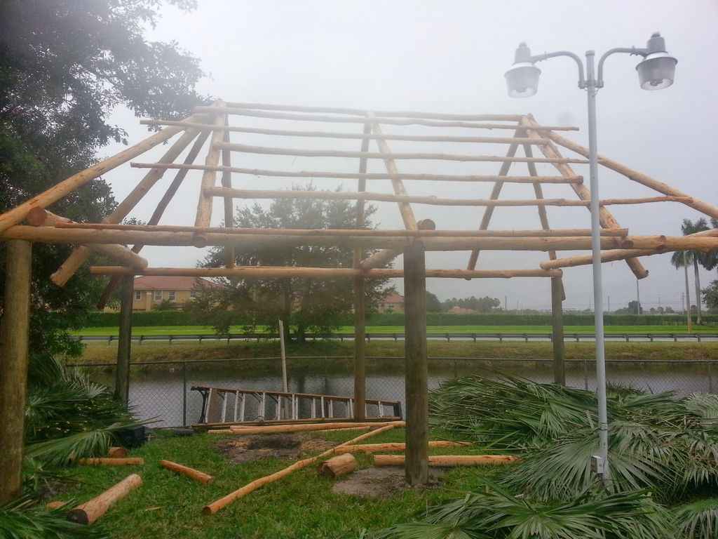 Tiki Hut Builder in Boca Raton FL