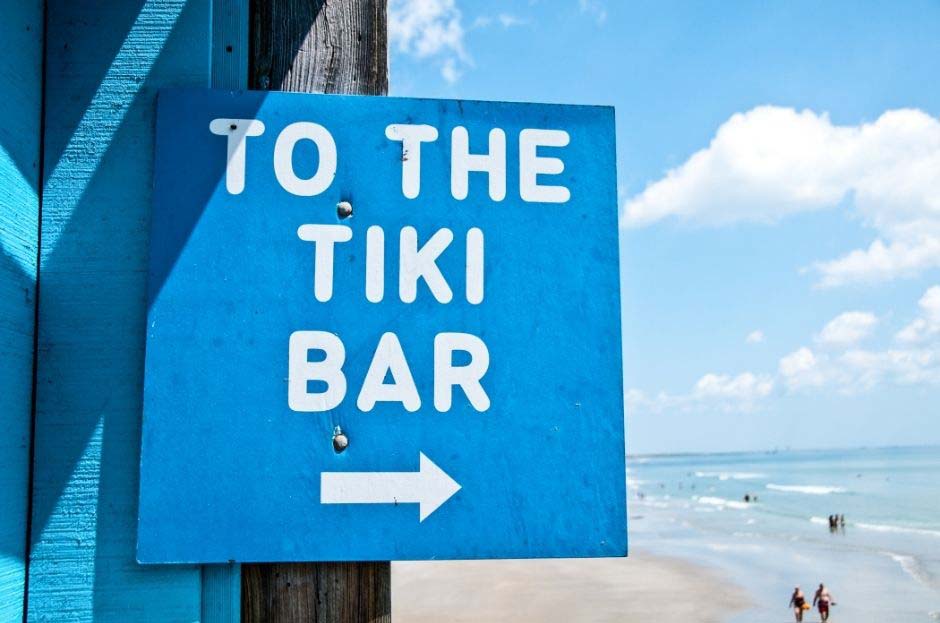 8 Tiki Bar Ideas to Implement