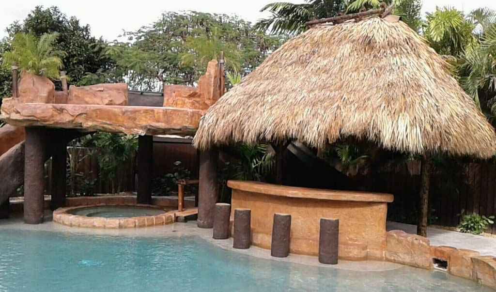 Poolside Tiki Bar to Refresh Your Guests